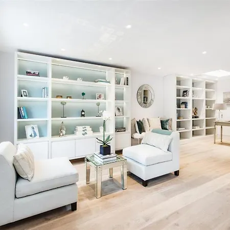 Pavilion Mews Knightsbridge House